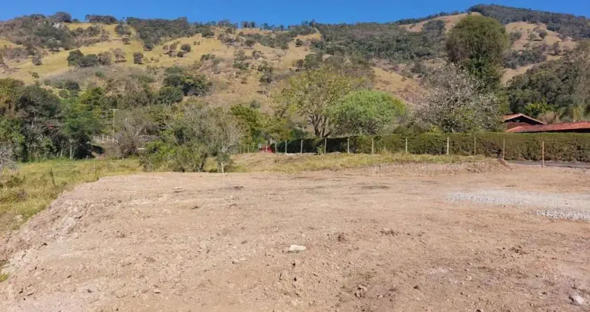 Terreno à venda no Forjos, Extrema 