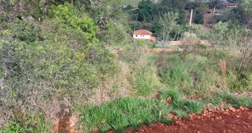 Terreno à venda no Salto de Baixo, Extrema 
