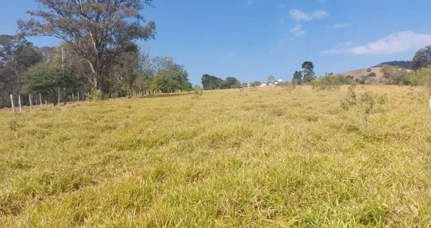 Terreno à venda no Barreiro, Extrema 