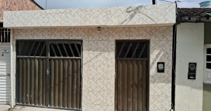 Vendo casa em porto de galinhas no bairro da salinas, com 3 quqrtos