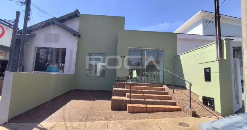 Aluguel de salão comercial no centro de são carlos | 6 salas, 1 cozinha e 3 vagas de garagem