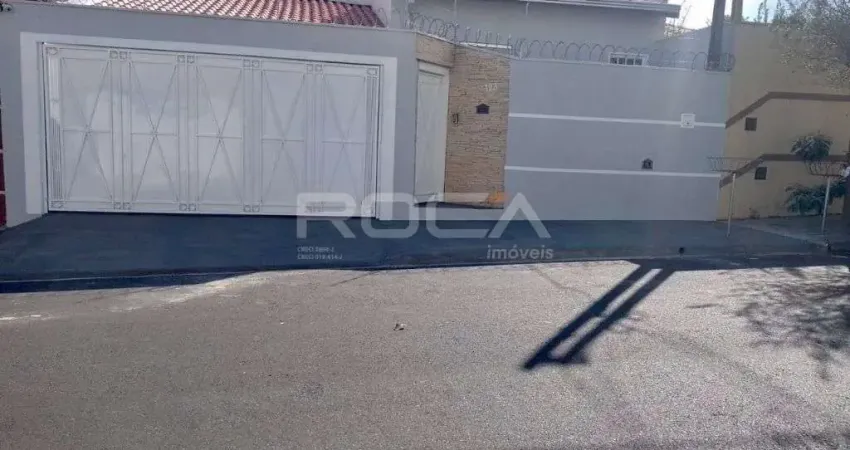 Casa Padrão com 3 dormitórios no Parque dos Timburis, São Carlos