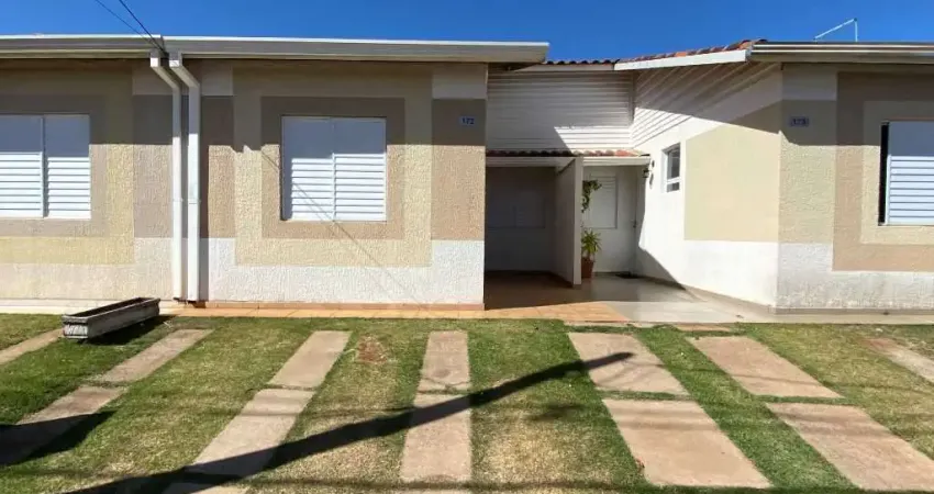 Casa térrea com 2 dormitórios e suíte em condomínio no moradas 2, são carlos