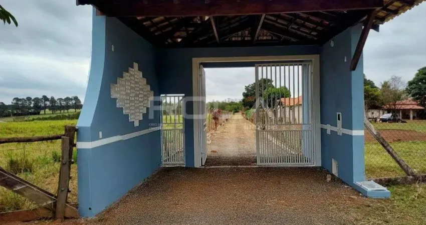 Charmosa chácara em condomínio à venda e locação em são carlos