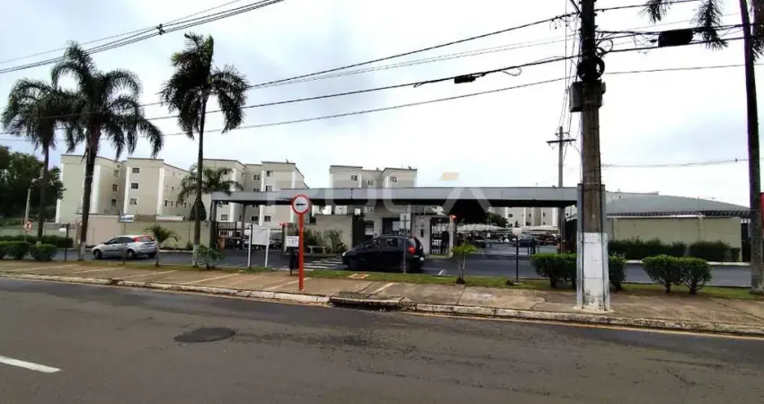 Apartamento térreo com 2 dormitórios no distrito industrial miguel abdelnur, são carlos
