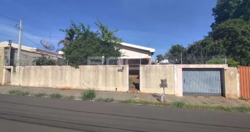 Espaçosa casa padrão para alugar no jardim santa paula em são carlos
