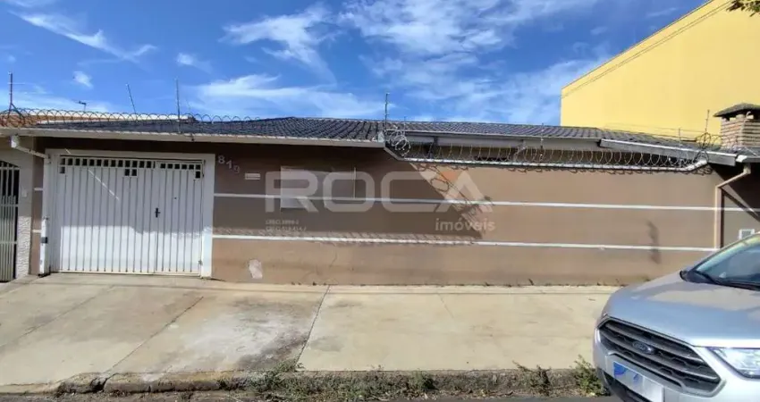 Casa Padrão à Venda e Locação em Santa Felícia, São Carlos - Conforto e Praticidade para Sua Família!