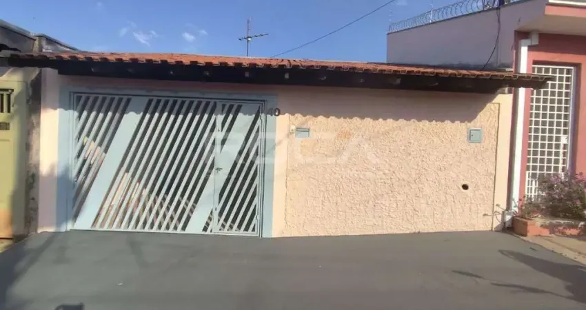 Casa de Luxo com 3 Dormitórios em Americo Alves Margarido, São Carlos