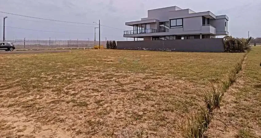 Terreno à venda na Zona Sul, Balneário Rincão 