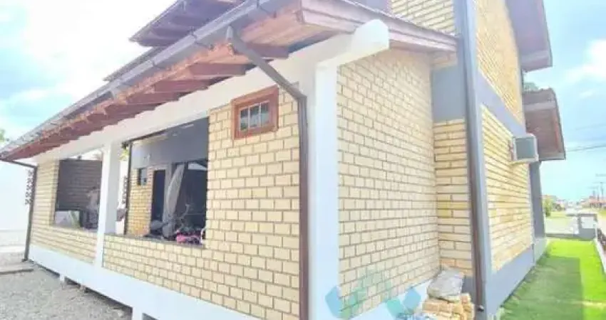 Casa para Venda em Balneário Rincão, Lagoa dos Esteves, 3 dormitórios, 3 suítes, 4 banheiros, 4 vagas