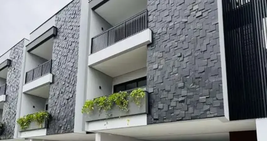 Triplex para Venda em Joinville, Glória, 3 dormitórios, 3 suítes, 4 banheiros, 4 vagas