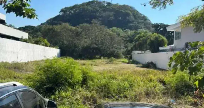 Terreno à venda na Rua Líbero Oswaldo de Miranda, 1, Barra da Tijuca, Rio de Janeiro
