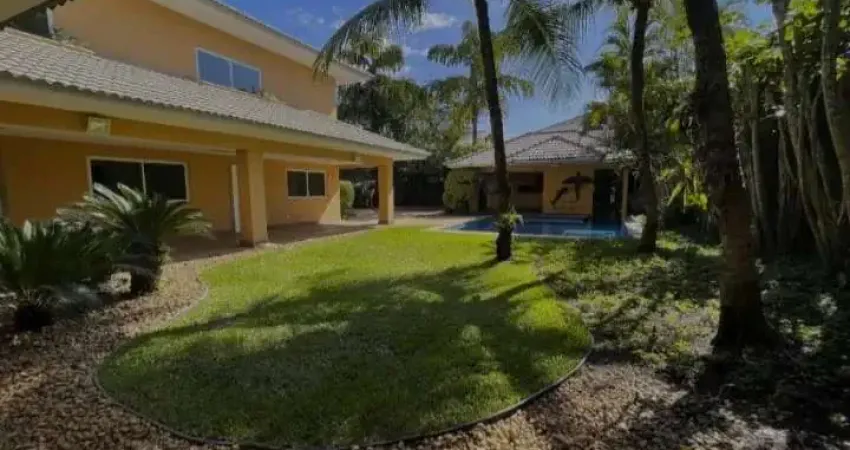 Casa Alto Padrão à Venda – Próxima ao Vogue Square | Condomínio Fechado