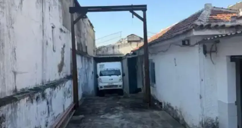 Barracão / Galpão / Depósito à venda em Olaria, Rio de Janeiro 
