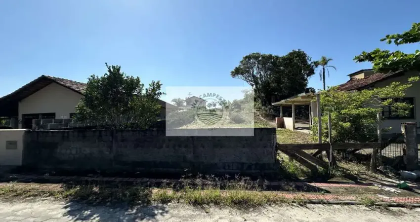 Terreno à venda na Praia do Ervino, São Francisco do Sul 