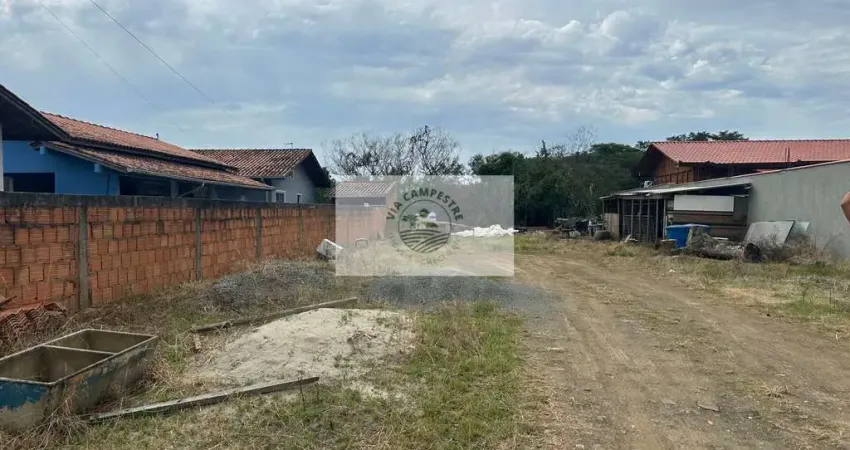 Terreno com 428,00 m², escriturado, ja aterrado, 200 metros da Rua Paraná