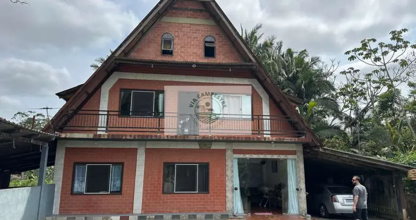 Terreno com 9.292 m2, de frente para o asfalto, estrada timbé, com 2 casas, galpão, rancho
