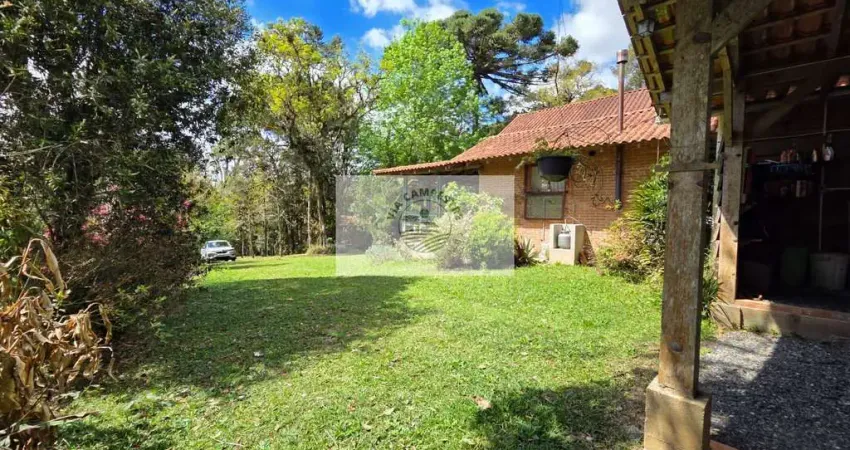 Casa de campo com 3 quartos, terreno com 5.000 m², com escritura publica, em avenquinha