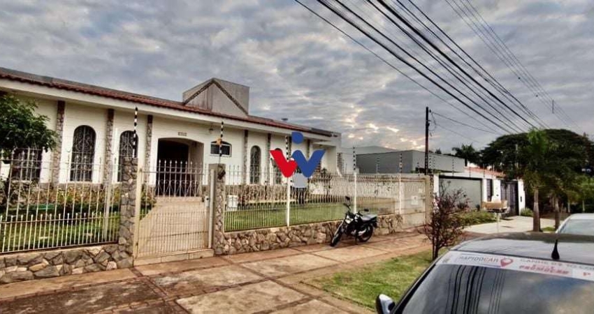 Casa com 4 dormitórios à venda, 440 m  por R  1.500.000,00 - Zona 05 - Maringá PR