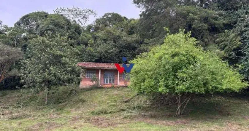 Chácara em Condomínio por R 820 mil  10.384m  em Campina Grande do Sul