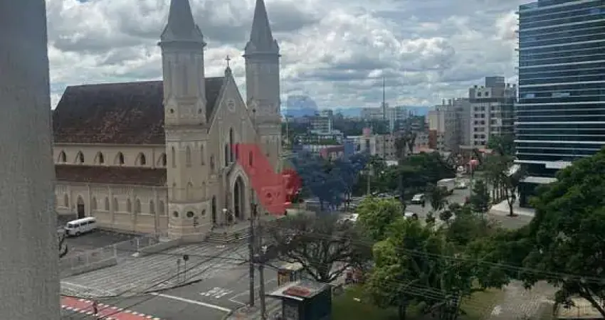 Apartamento com 3 quartos à venda no Cabral, Curitiba