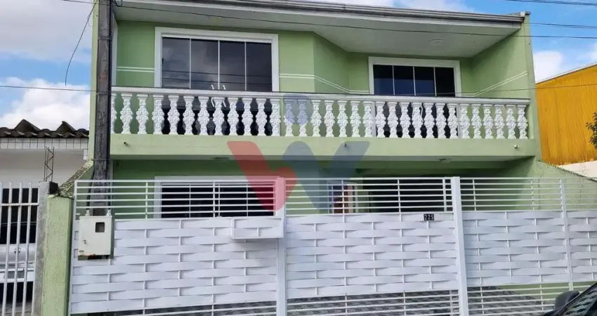 Sobrado Amplo com 3 Quartos, Suíte, Mezanino e Churrasqueira 230m de Conforto e Estilo