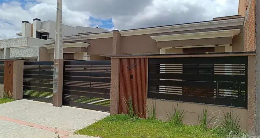 Casa com 82m 03 quartos, sendo 01 suíte, pronta para morar, em Araucária