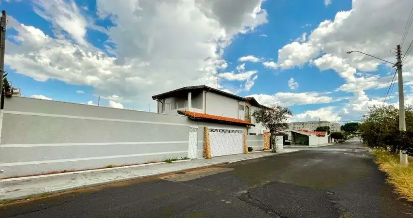 Casa com 3 quartos à venda no Jardim Terra Branca, Bauru 