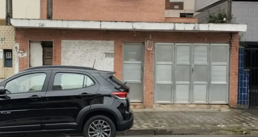 Oportunidade no Embaré – Sobrado amplo com valor abaixo do mercado