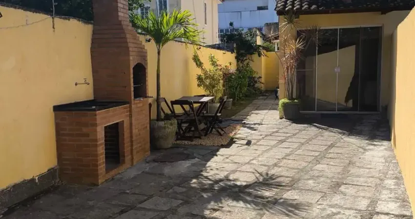 Casa com 3 quartos para alugar na Rua Le Corbusier, Recreio dos Bandeirantes, Rio de Janeiro