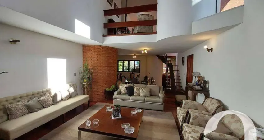 Casa com 4 dormitórios à venda, 285 m² por R$ 2.460.000,00 - Alphaville 03 - Santana de Parnaíba/SP