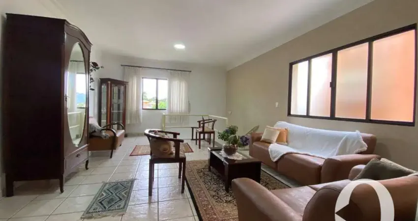Casa com 3 dormitórios à venda, 250 m² por R$ 2.000.000 - Alphaville 09 - Santana de Parnaíba/SP