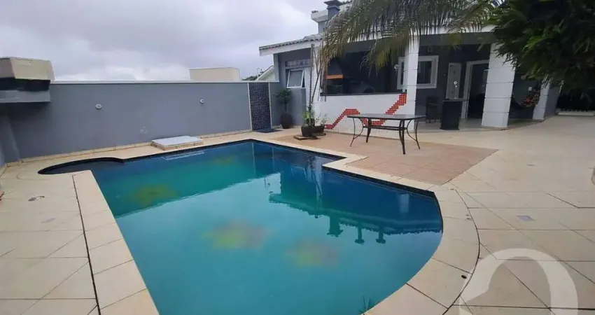 Casa com 3 dormitórios, 302 m² - venda por R$ 2.950.000,00 ou aluguel por R$ 23.910,00/mês - Alphaville 10 - Santana de Parnaíba/SP