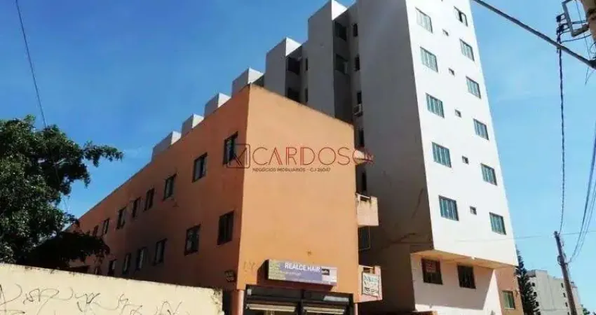 Apartamento 02 em vicente pires df, cozinha com armário, elevador, rua 04 aceito carro