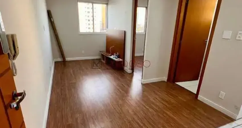 Apartamento de 01 quarto, reformado, samambaia sul, aceita financiamento e FGTS, Qs 303
