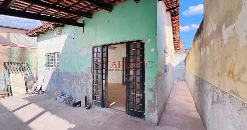 Casa na Laje, 2 Quartos, Garagem Coberta, Aceita Carro, Aceita Financiamento, Casa na Samambaia Norte