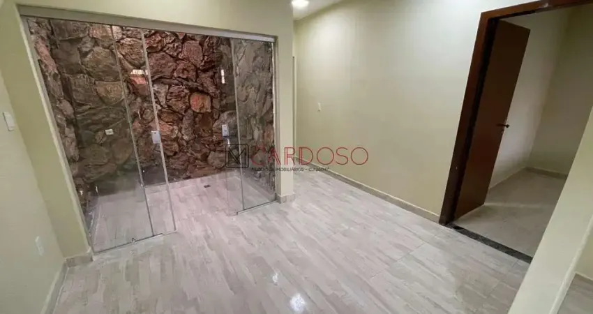 Casa no Gama, 3 Quartos, 1 Suíte, Garagem Coberta, Casa com Laje, Churrasqueira, Varanda, Aceita Financiamento e FGTS