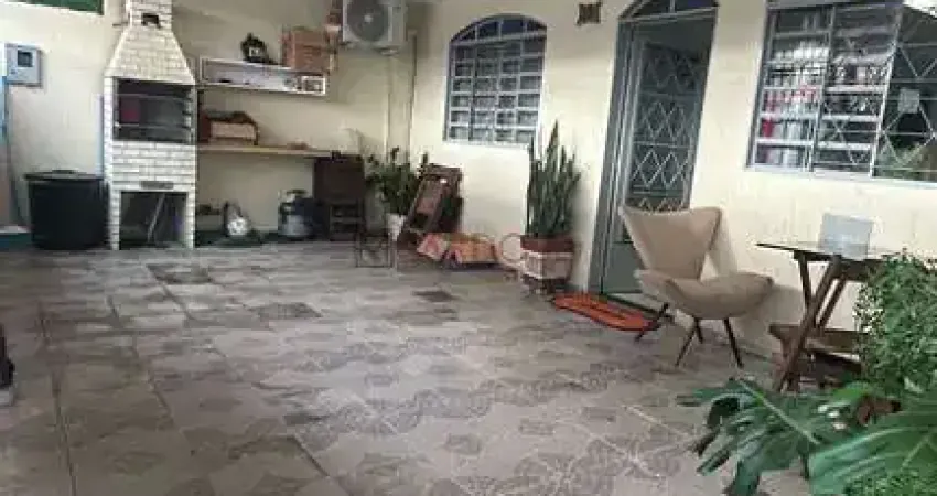 Ágio de Casa 3 Quartos, 1 Suíte, Reformada, Garagem Coberta, Casa em Samambaia Sul D04