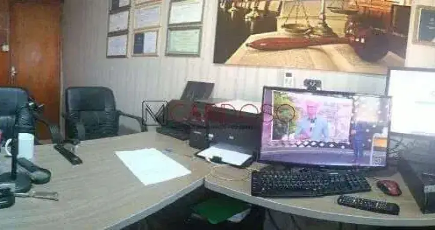 Sala comercial em taguatinga na c1 ed. taguatinga trade center, aceito carro, centro de taguatinga