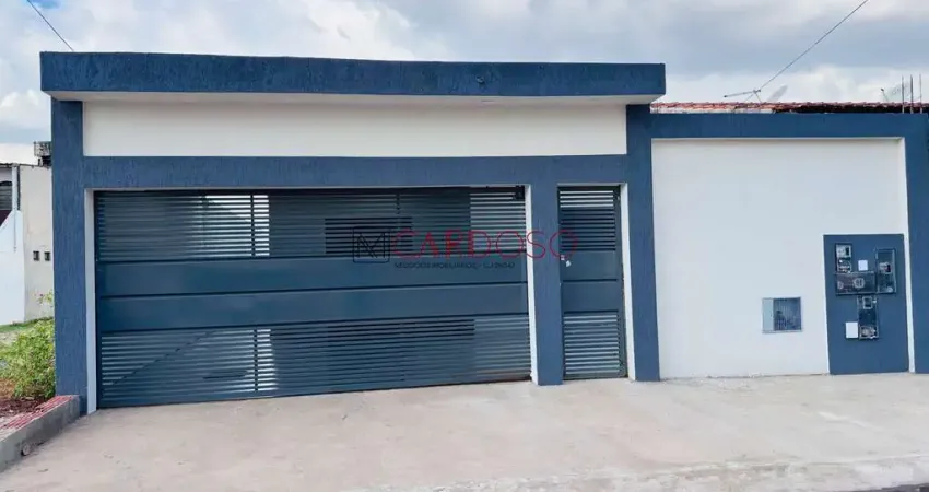 Casa Alto Padrão na MNorte Taguatinga, QNM 34, aceita financiamento e FGTS, pronta