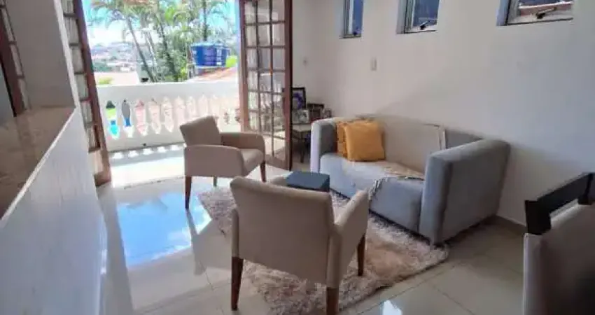 Sobrado para Venda em Sorocaba, Vila Nova Sorocaba, 3 dormitórios, 2 suítes, 4 banheiros, 6 vagas