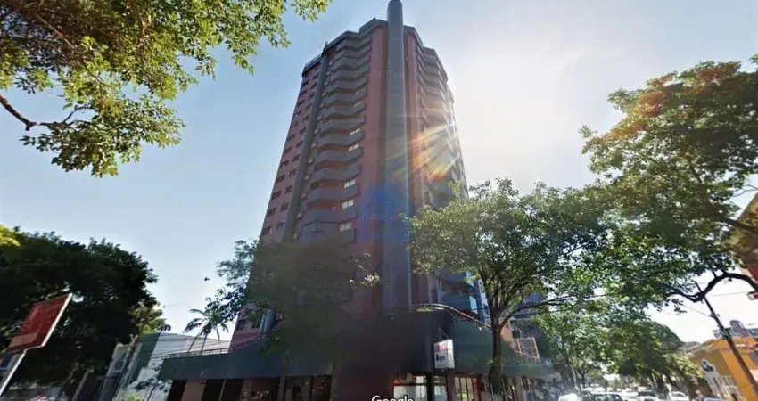 Apartamento Semimobiliado no Centro, 4 Suítes, 2 Sacadas, Churrasqueira!