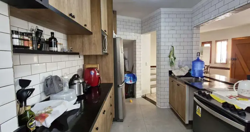 Casa em condomínio para venda com 3 quartos, sendo 1 suíte, 116m²