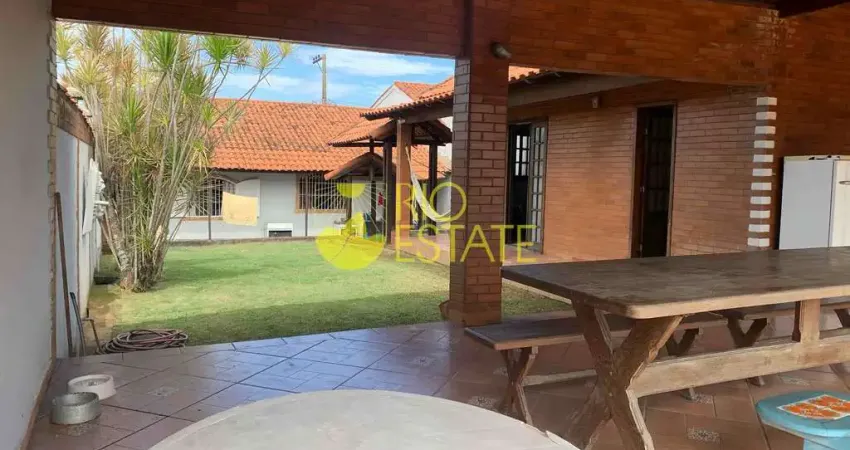 Casa com 3 quartos à venda na Rua Tibério, Retiro, Volta Redonda