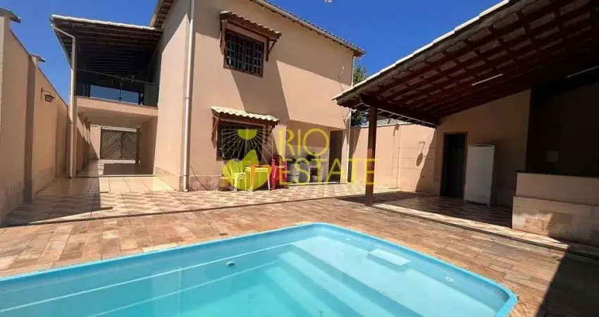 Casa com 4 quartos à venda na 13 de Maio, Vila Odete, Itatiaia