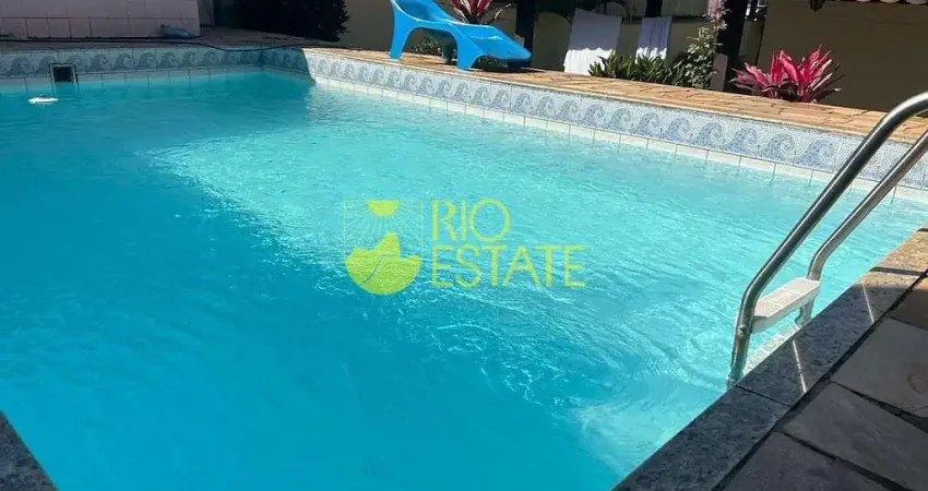 Casa com 3 dormitórios à venda, 79 m² por R$ 650.000,00 - Cidade Jardim Itatiaia - Itatiaia/RJ