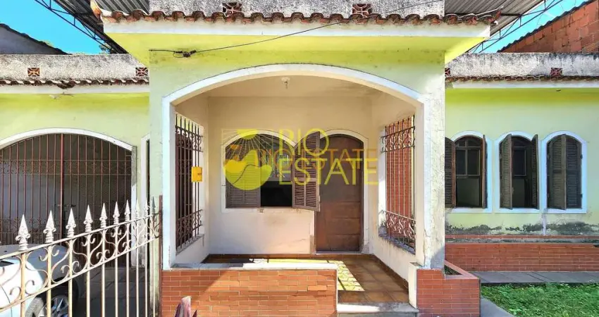 Casa Grande com quintal no Retiro, Volta Redonda, RJ