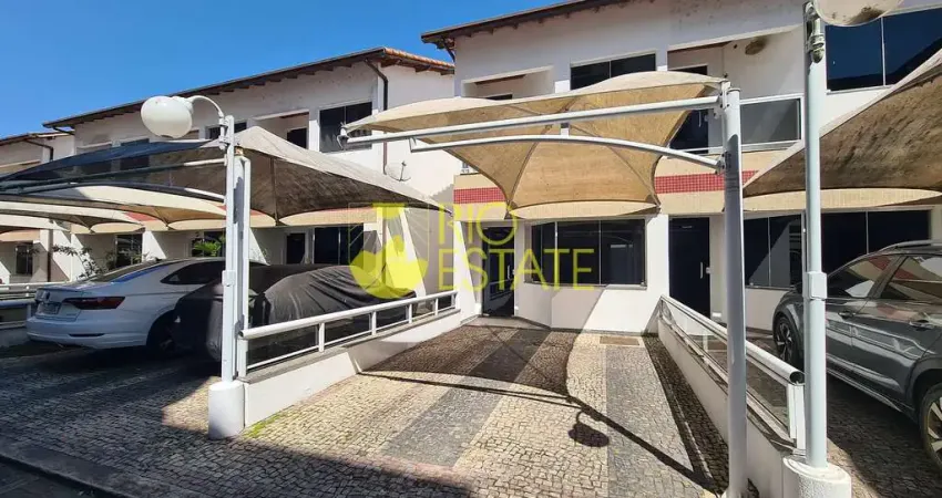 Casa com 2 quartos à venda na Rua das Acacias, Centro, Pinheiral