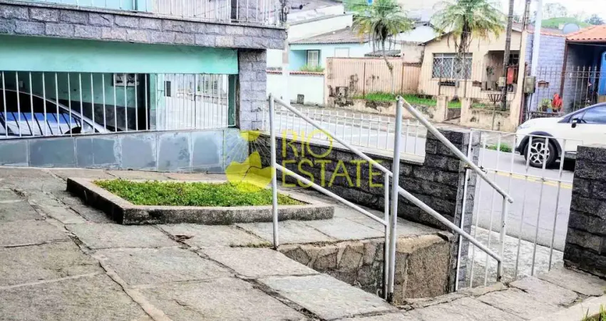 Casa ótima localização com 3 quartos, siderópolis, volta redonda, rj