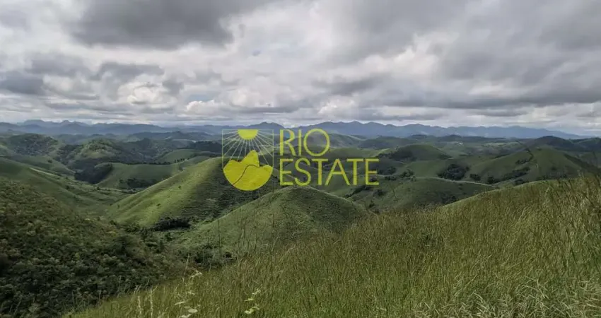 Oportunidade Terreno 7000m2 à venda, Santa Rita de Cássia, Barra Mansa, RJ